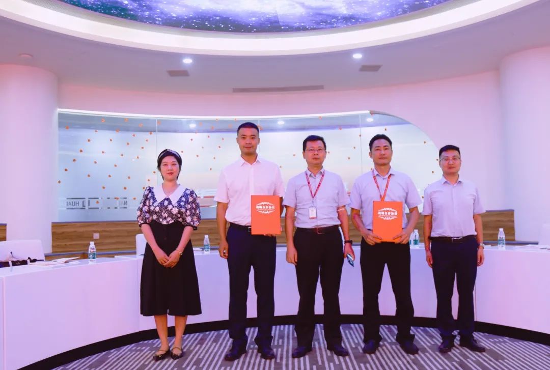 战略合作｜云顶国际官网入口&华南装饰——打造中国建筑装饰行业百年品牌